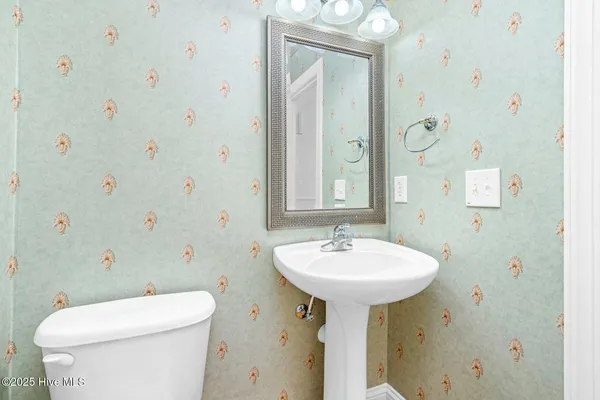 $548,500 | 1119 Falling River Walk, Rocky Mount, NC 27804