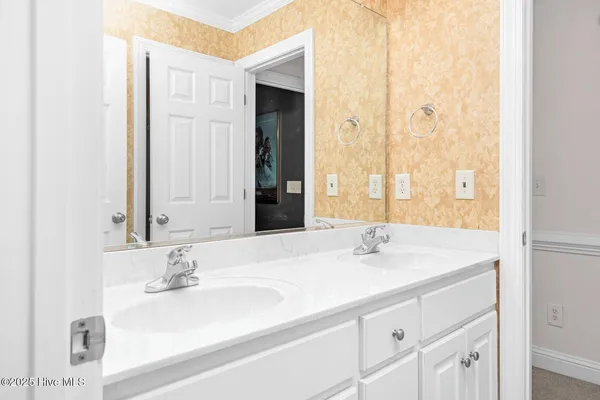 $548,500 | 1119 Falling River Walk, Rocky Mount, NC 27804