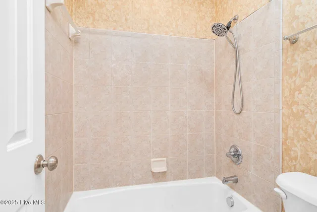 $548,500 | 1119 Falling River Walk, Rocky Mount, NC 27804