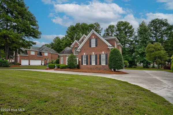 $548,500 | 1119 Falling River Walk, Rocky Mount, NC 27804