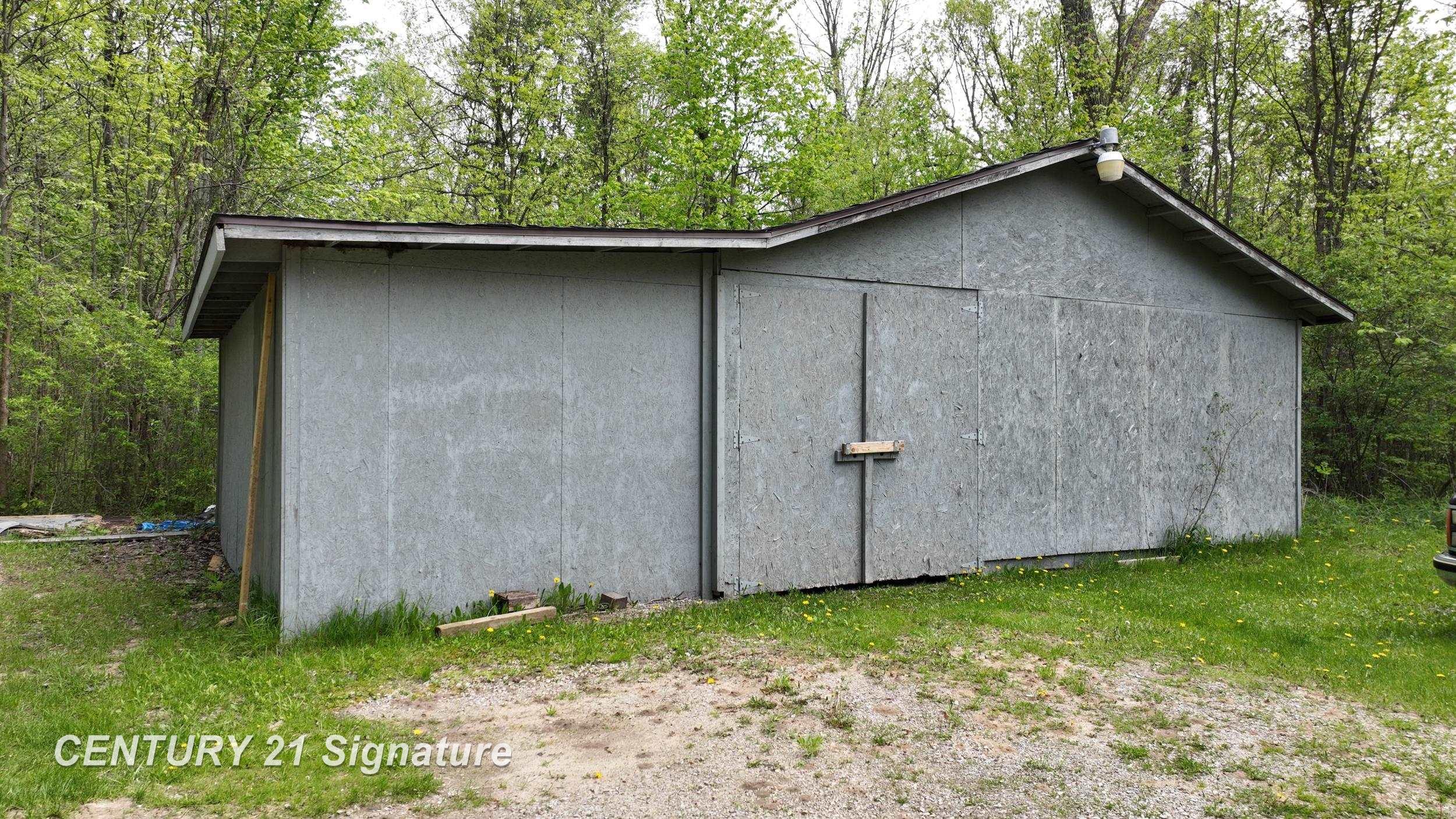 150 East Winegars Road Beaverton, MI 48612 - Photo 8 of 74