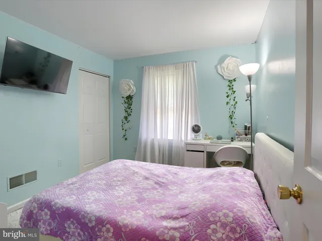 $259,900 | 126 Country Ridge Drive, Red Lion, PA 17356