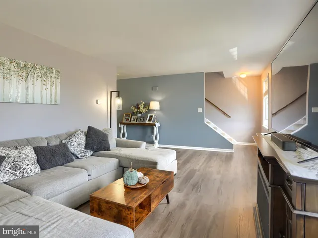 $259,900 | 126 Country Ridge Drive, Red Lion, PA 17356