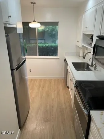 $3,200 | 130 East Alta Green, Port Hueneme, CA 93041
