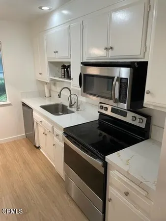 $3,200 | 130 East Alta Green, Port Hueneme, CA 93041