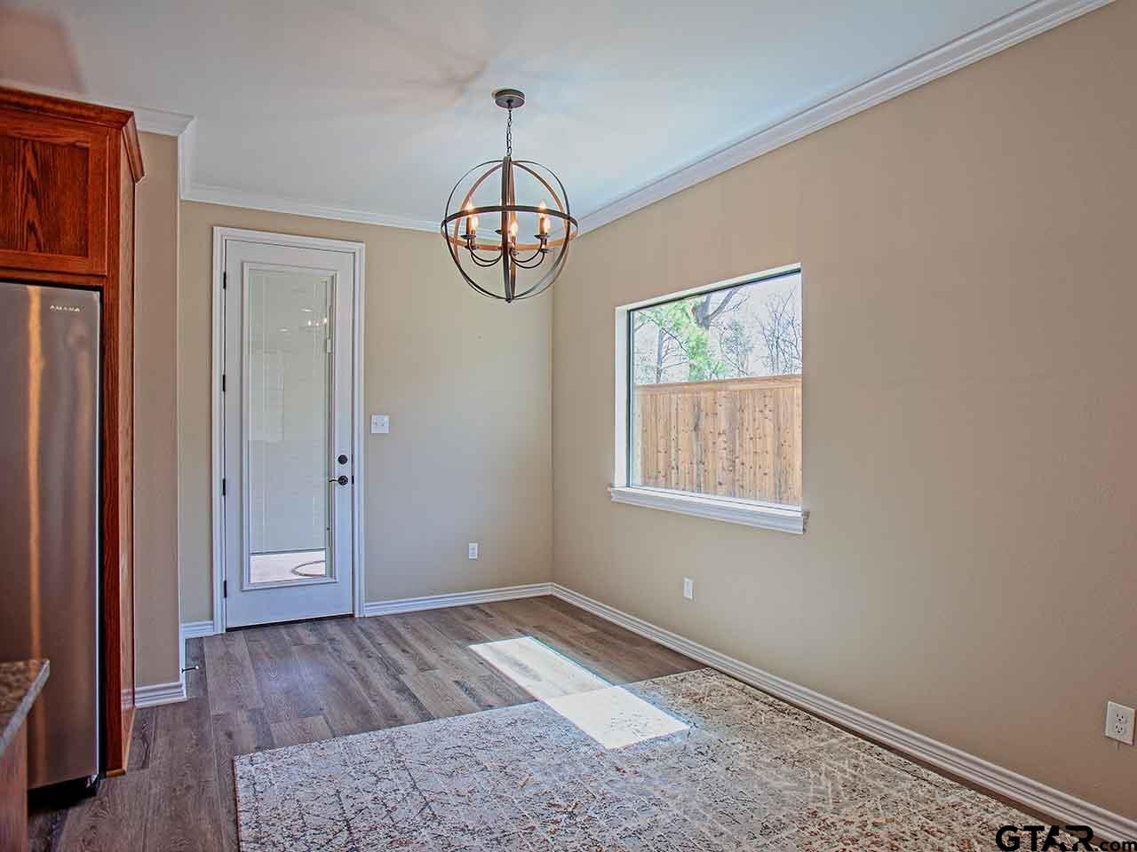 111 Oak Street Emory, TX 75440 - Photo 5 of 30