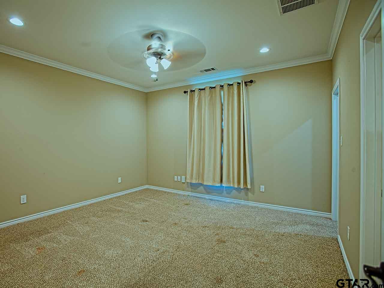 111 Oak Street Emory, TX 75440 - Photo 10 of 30