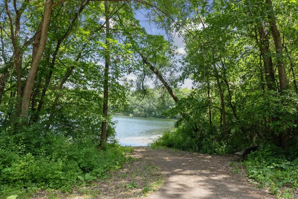 $319,500 | 4143 Meadowlark Point, Eagan, MN 55122