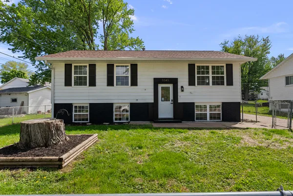 $199,900 | 3345 West Garfield Street, Davenport, IA 52804
