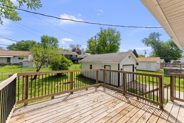 $199,900 | 3345 West Garfield Street, Davenport, IA 52804