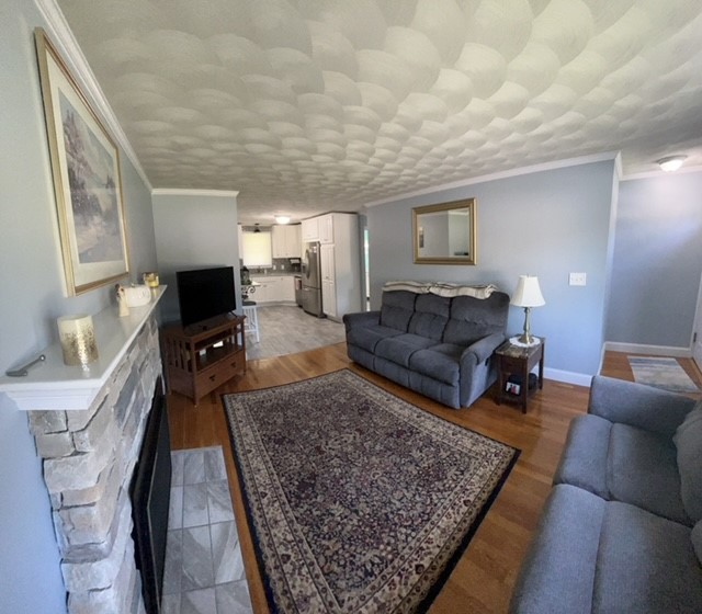 59 Kirk Drive Pawtucket, RI 02861 - Photo 12 of 31