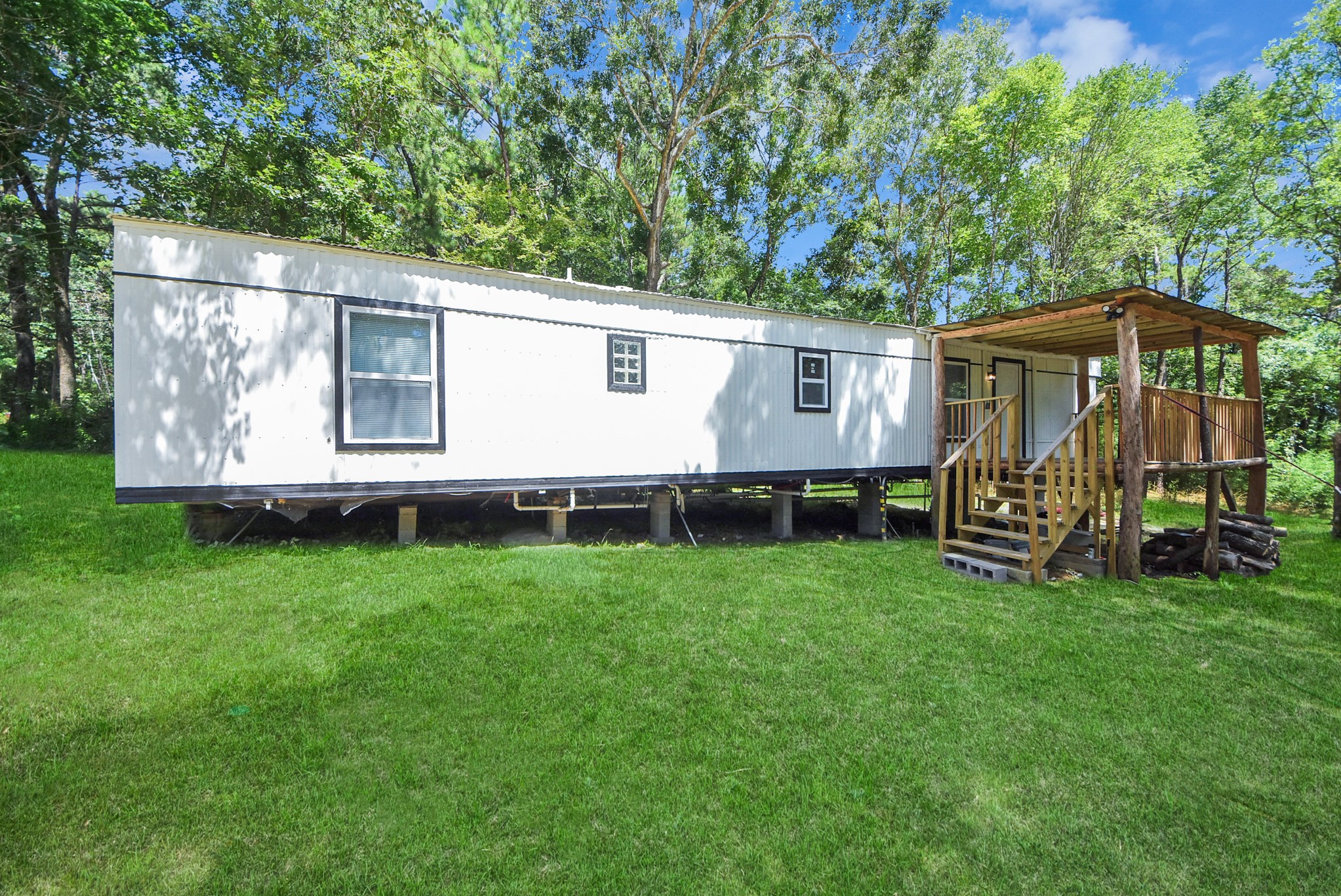325 County Road 2113 Liberty, TX 77575 - Photo 2 of 50