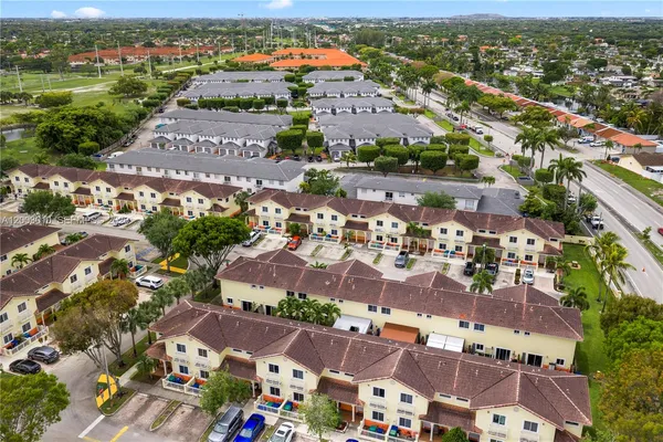 $420,000 | 7452 Northwest 178th Street, Hialeah, FL 33015