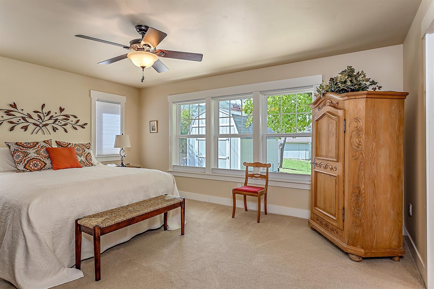 3980 Livingston Road Central Point, OR 97502 - Photo 21 of 35 Additional Photo