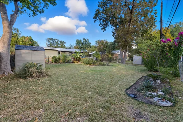 $419,000 | 1109 Arcadia Avenue, Austin, TX 78757