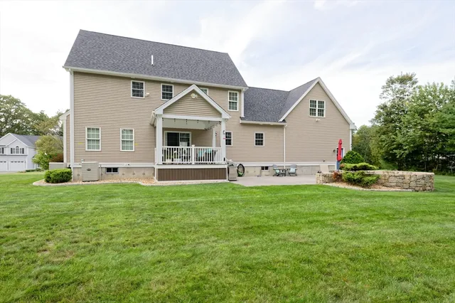 $839,900 | 192 Rebecca Road, Northbridge, MA 01588