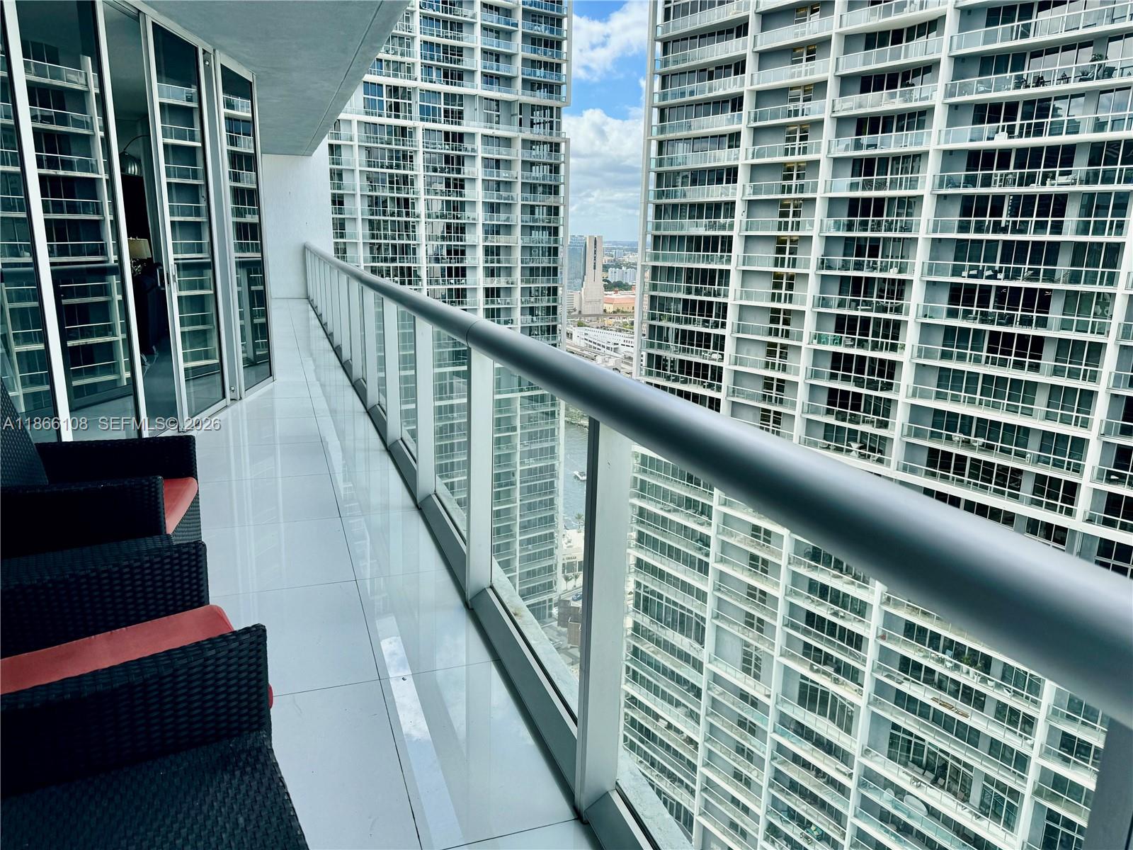495 Brickell Avenue, Unit 3504 Miami, FL 33131 - Photo 24 of 46