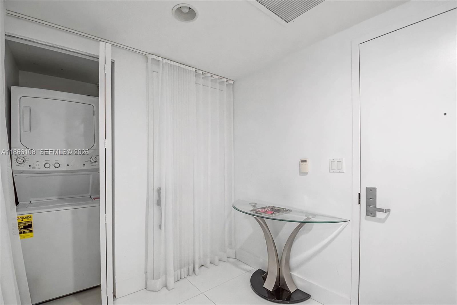 495 Brickell Avenue, Unit 3504 Miami, FL 33131 - Photo 29 of 43 a bathroom with a shower