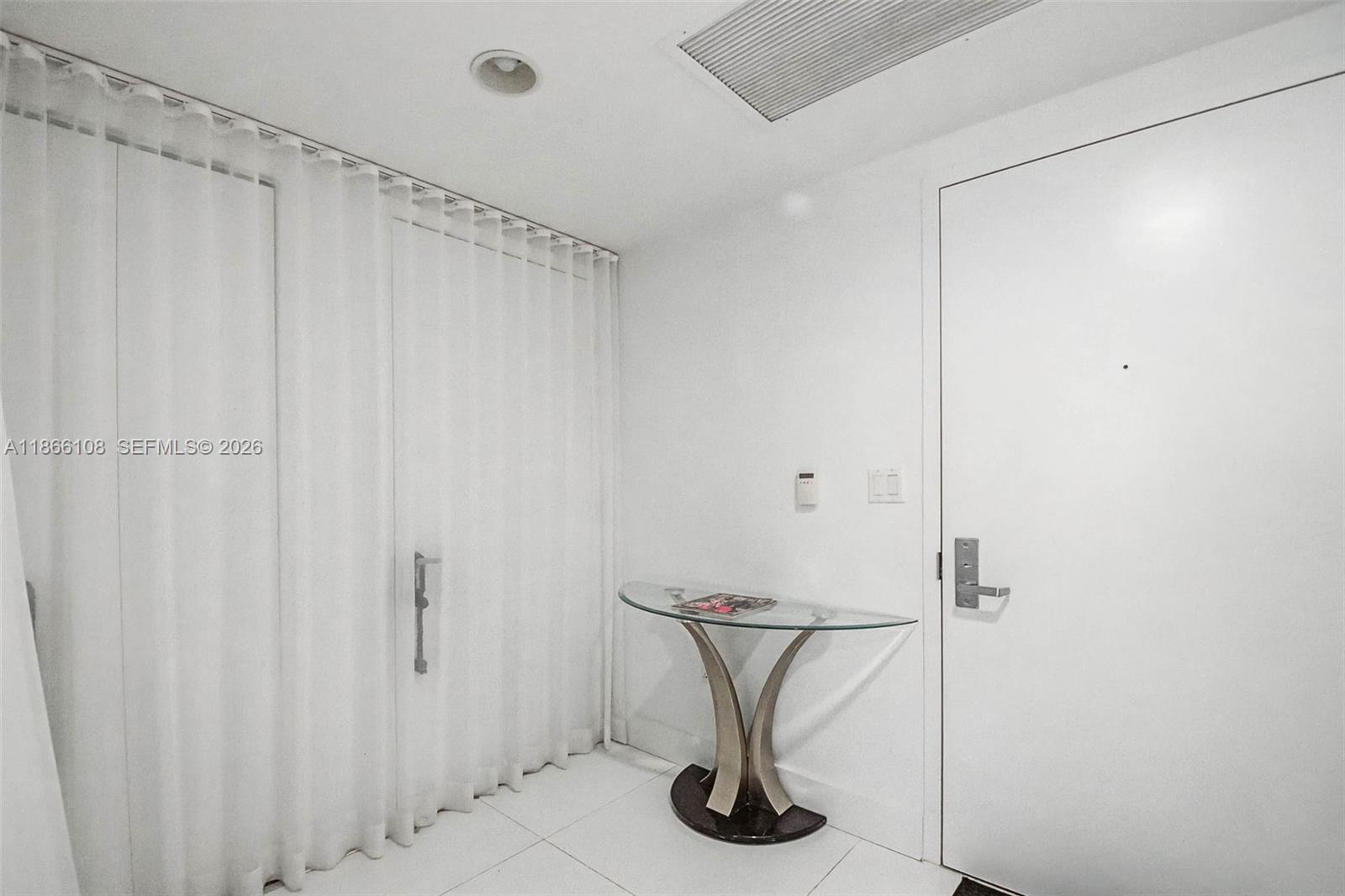 495 Brickell Avenue, Unit 3504 Miami, FL 33131 - Photo 32 of 46