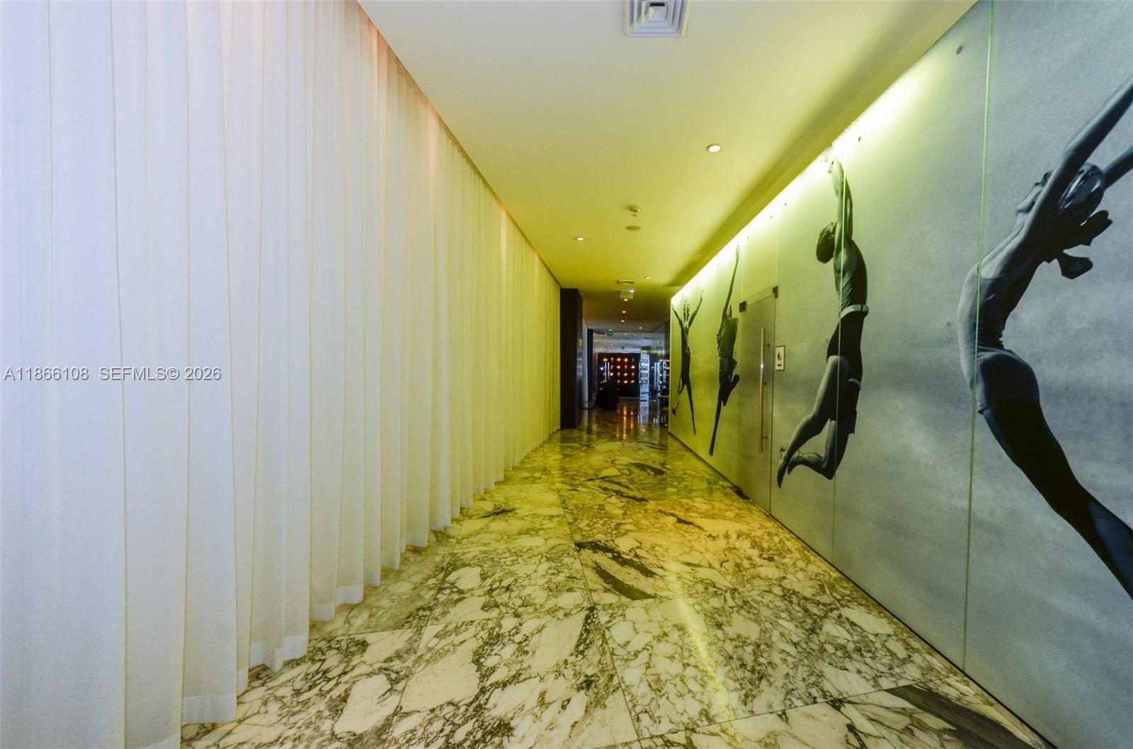 495 Brickell Avenue, Unit 3504 Miami, FL 33131 - Photo 33 of 43 a view of entryway