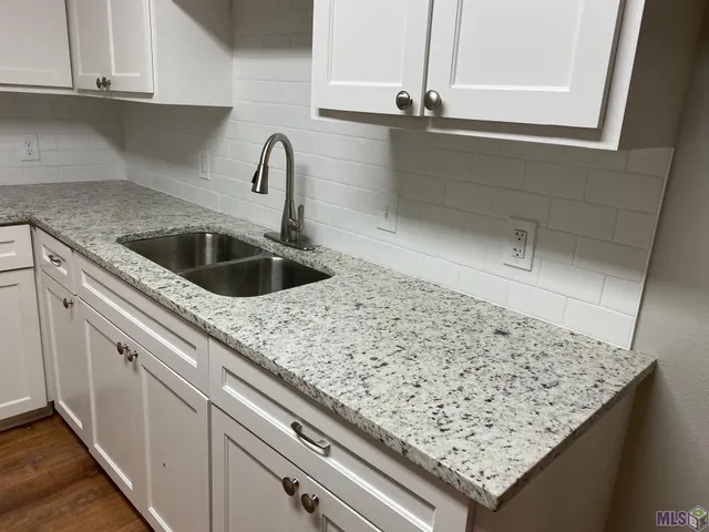 $900 | Undisclosed Address, Baton Rouge, LA 70811