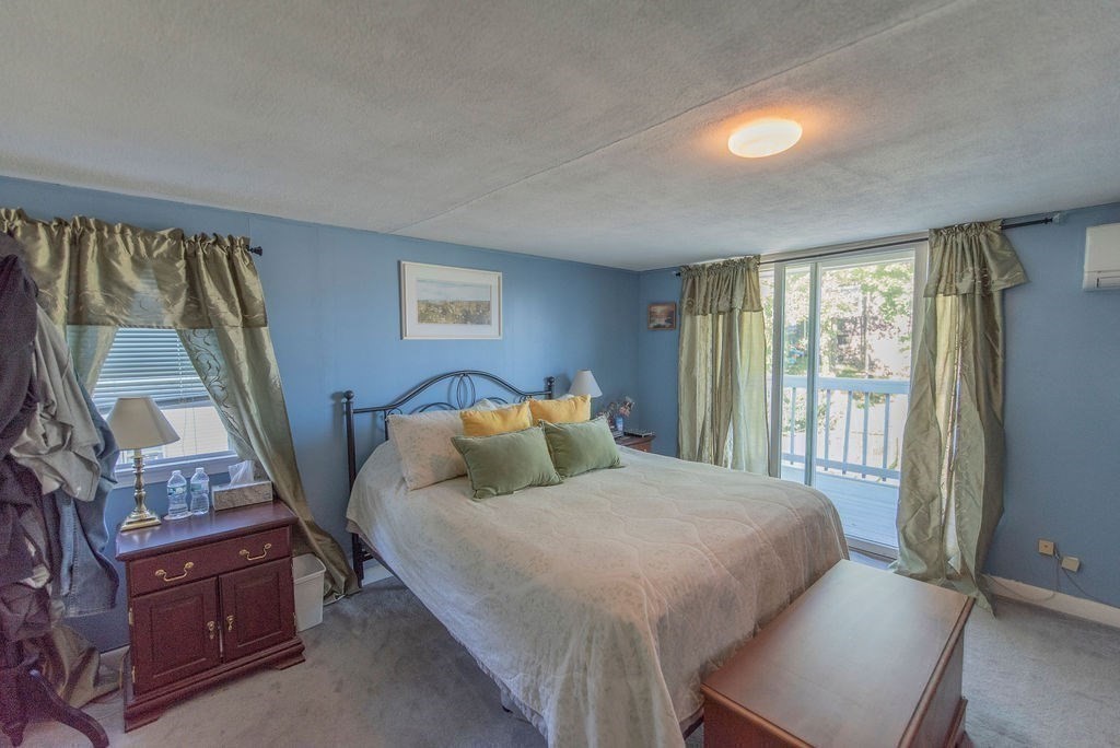 27 Glen Road Swampscott, MA 01907 - Photo 12 of 35 Gallery Image 12