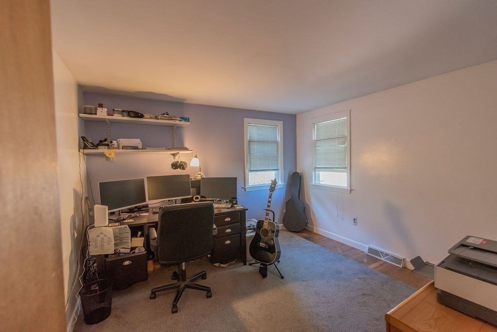 27 Glen Road Swampscott, MA 01907 - Photo 20 of 35 Gallery Image 20