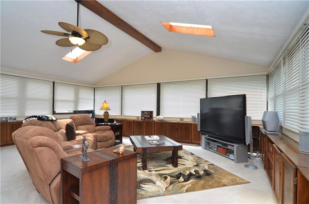 116 Cedar Ridge Drive Monaca, PA 15061 - Photo 4 of 23 Gallery Image 4