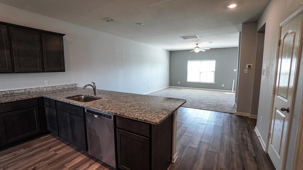 3012 Villegas Way Forney, TX 75126 - Photo 5 of 34