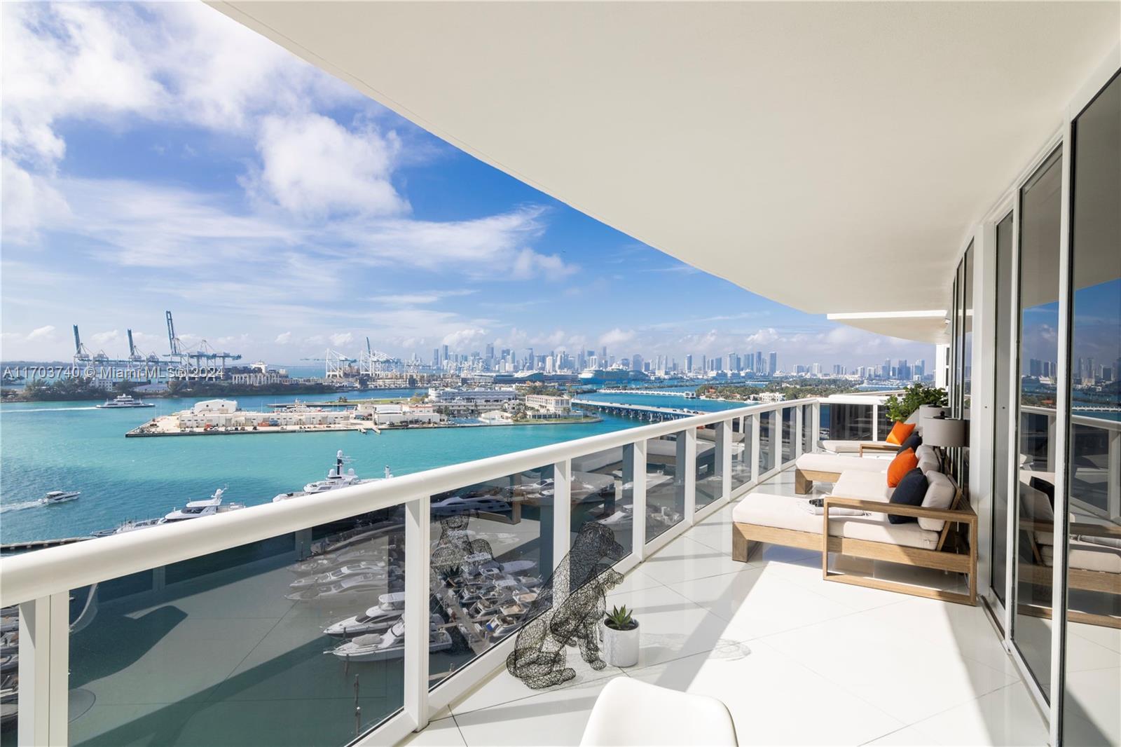 400 Alton Road, Unit 1604 Miami Beach, FL 33139 - Photo 1 of 36 Gallery Image 1