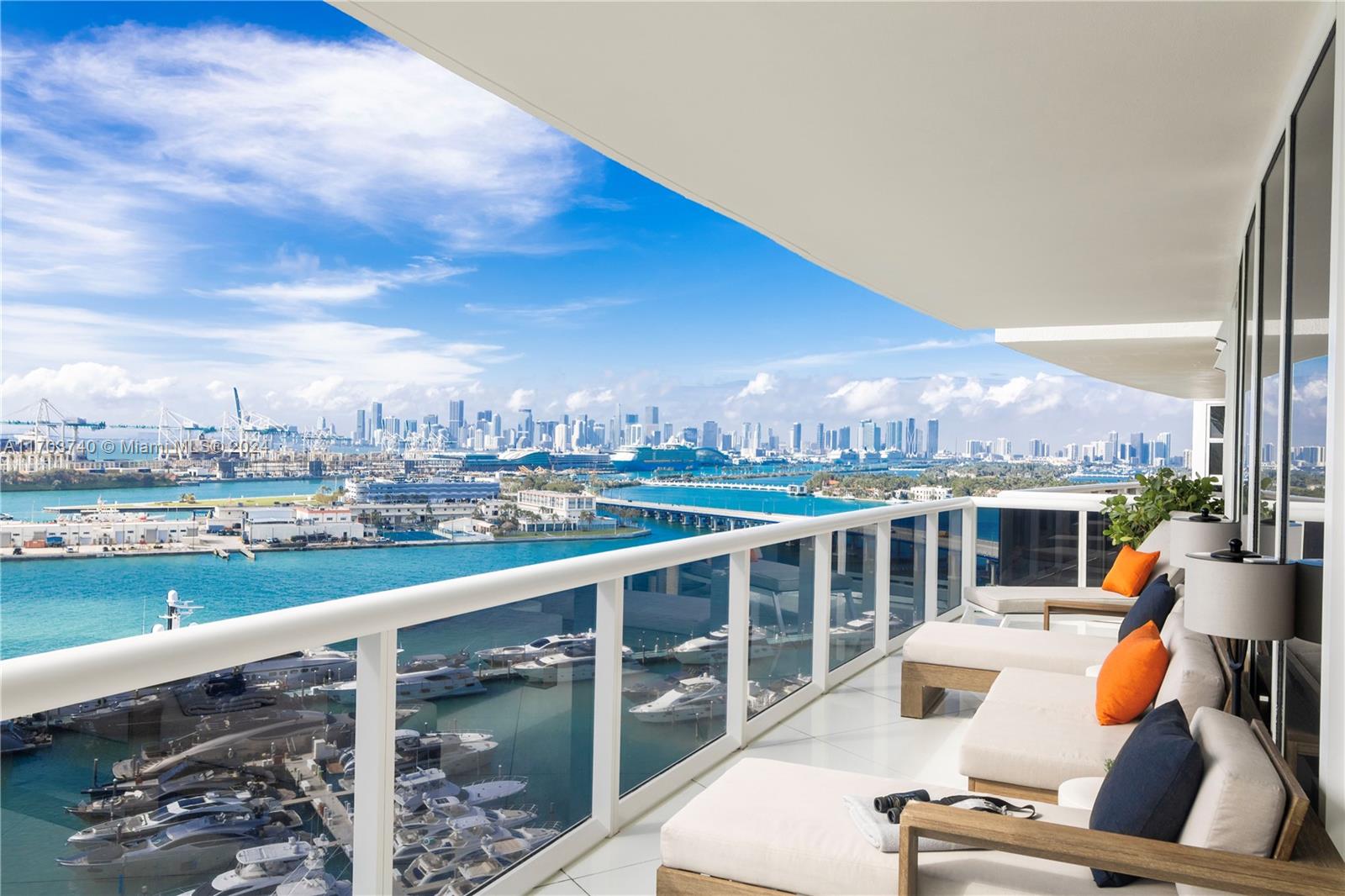 400 Alton Road, Unit 1604 Miami Beach, FL 33139 - Photo 20 of 36 Gallery Image 20