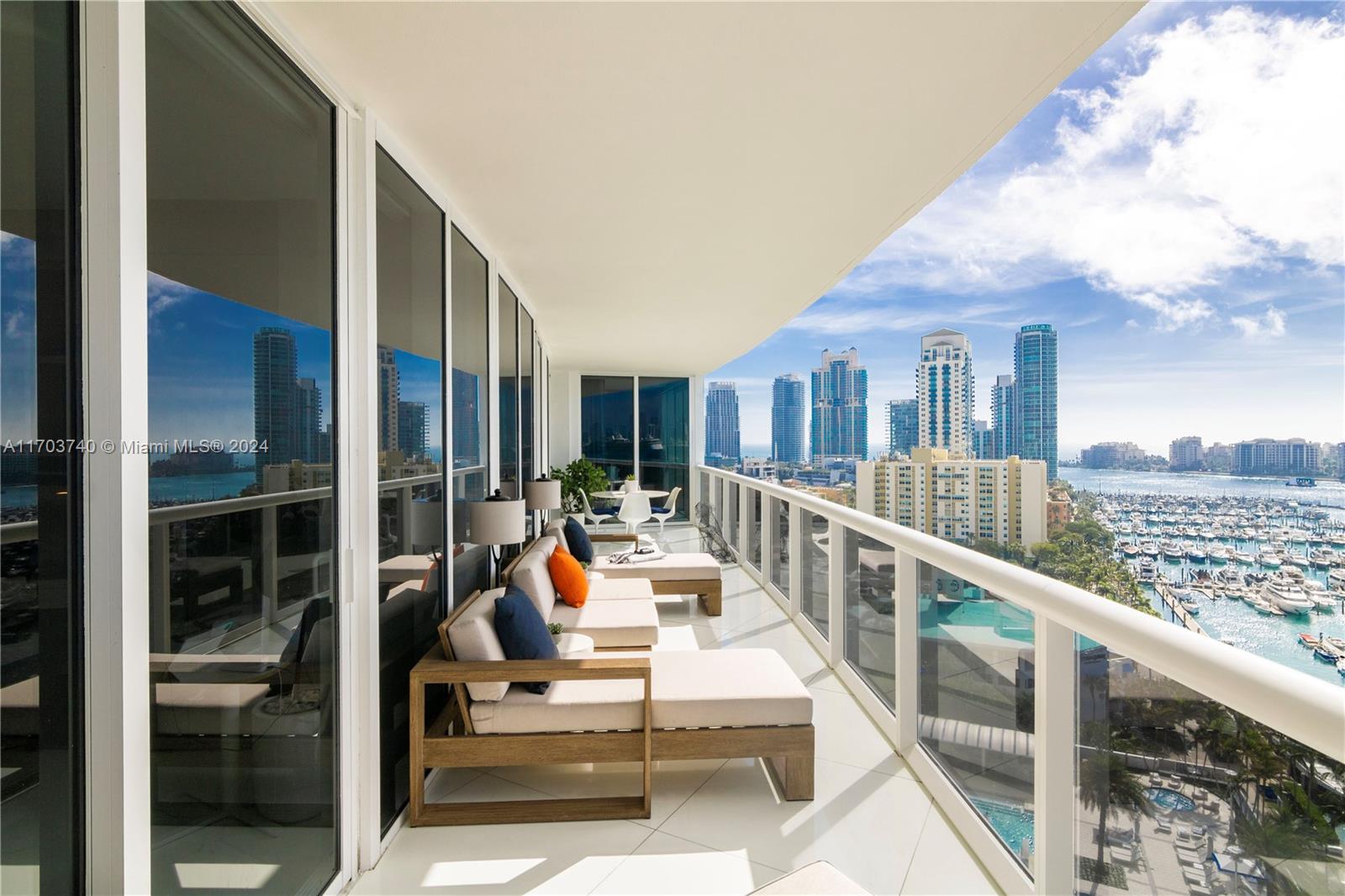 400 Alton Road, Unit 1604 Miami Beach, FL 33139 - Photo 2 of 36 Gallery Image 2