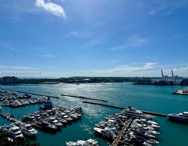 400 Alton Road, Unit 1604 Miami Beach, FL 33139 - Photo 35 of 36 Gallery Image 35