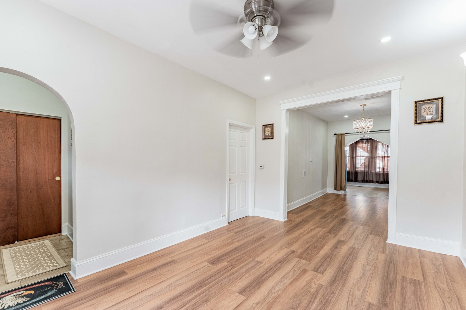 3005 South Pulaski Road Chicago, IL 60623 - Photo 3 of 40