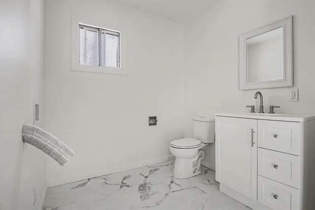 $249,900 | 211 Highway 131, White Pigeon, MI 49099