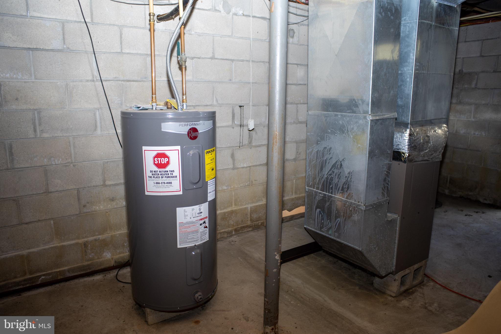 250 Shoemaker Lane Bridgeton, NJ 08302 - Photo 33 of 33 a close view of water heater room
