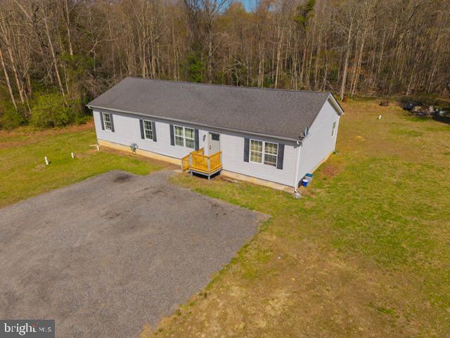 250 Shoemaker Lane Bridgeton, NJ 08302 - Photo 10 of 33 Charming home nestled in nature's embrace.