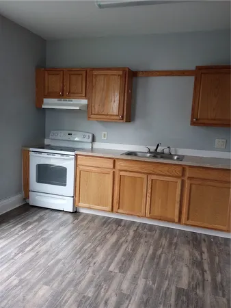 $1,100 | 364 West Gray Street, Elmira, NY 14905