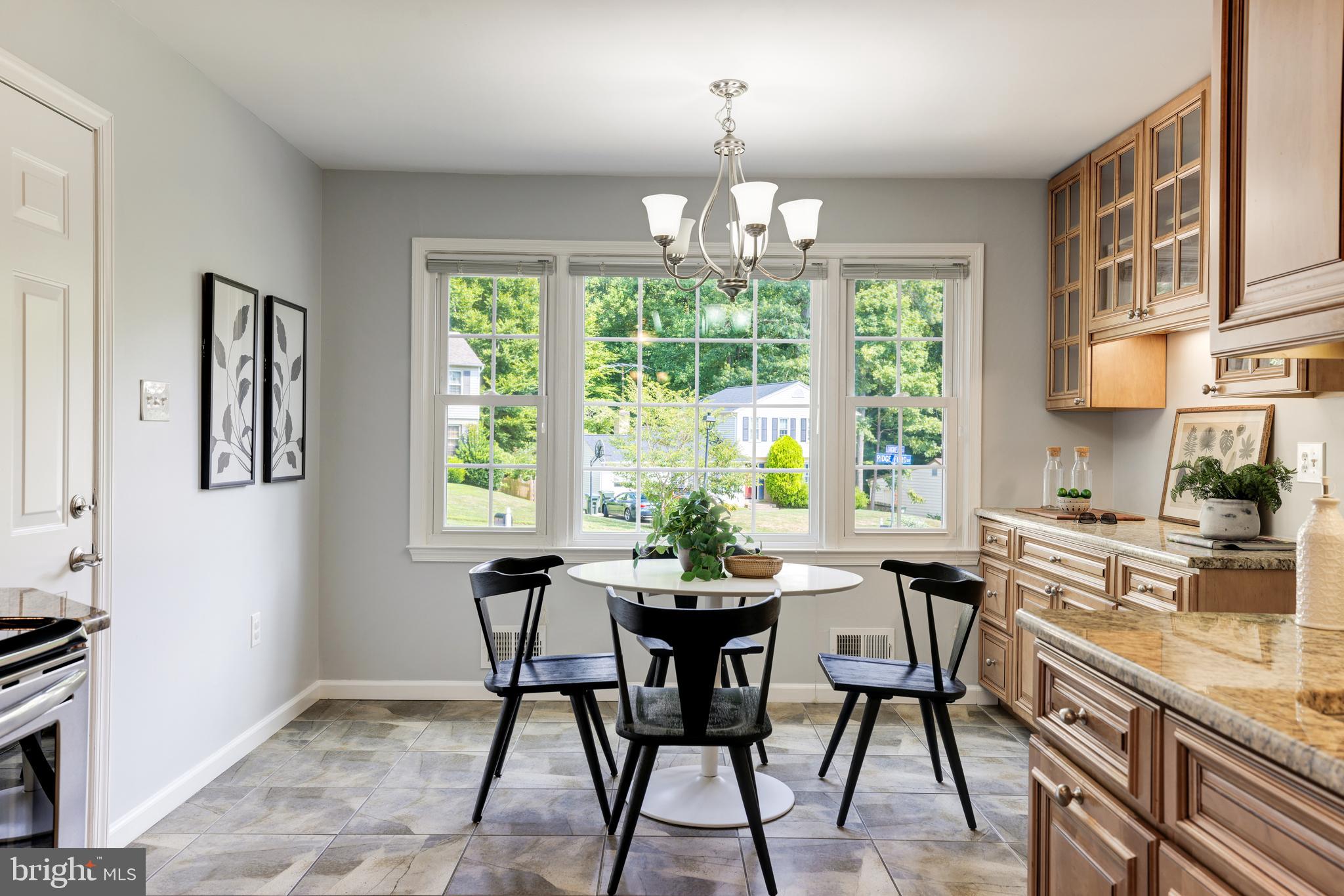 5938 Ridge Ford Drive Burke, VA 22015 - Photo 8 of 61