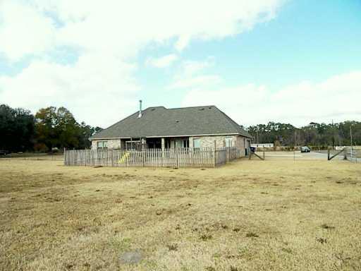 27280 Bobs Road Lacombe, LA 70445 - Photo 8 of 8 Gallery Image 8