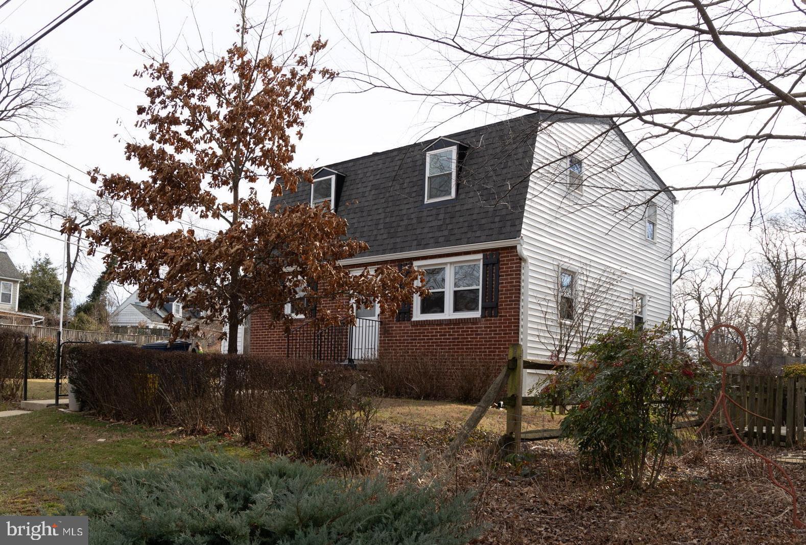 1610 Gridley Lane Silver Spring, MD 20902 - Photo 4 of 45 Gallery Image 4