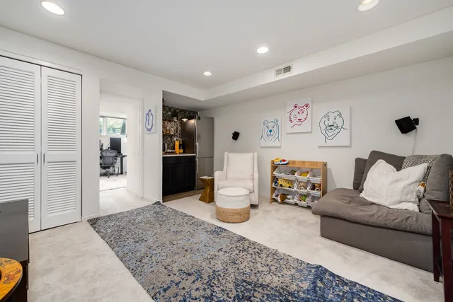 $7,000 | 1715 West Wabansia Avenue, Chicago, IL 60622