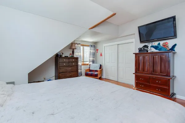 $359,900 | 15 Newell's Meadow Lane, Derry, NH 03038