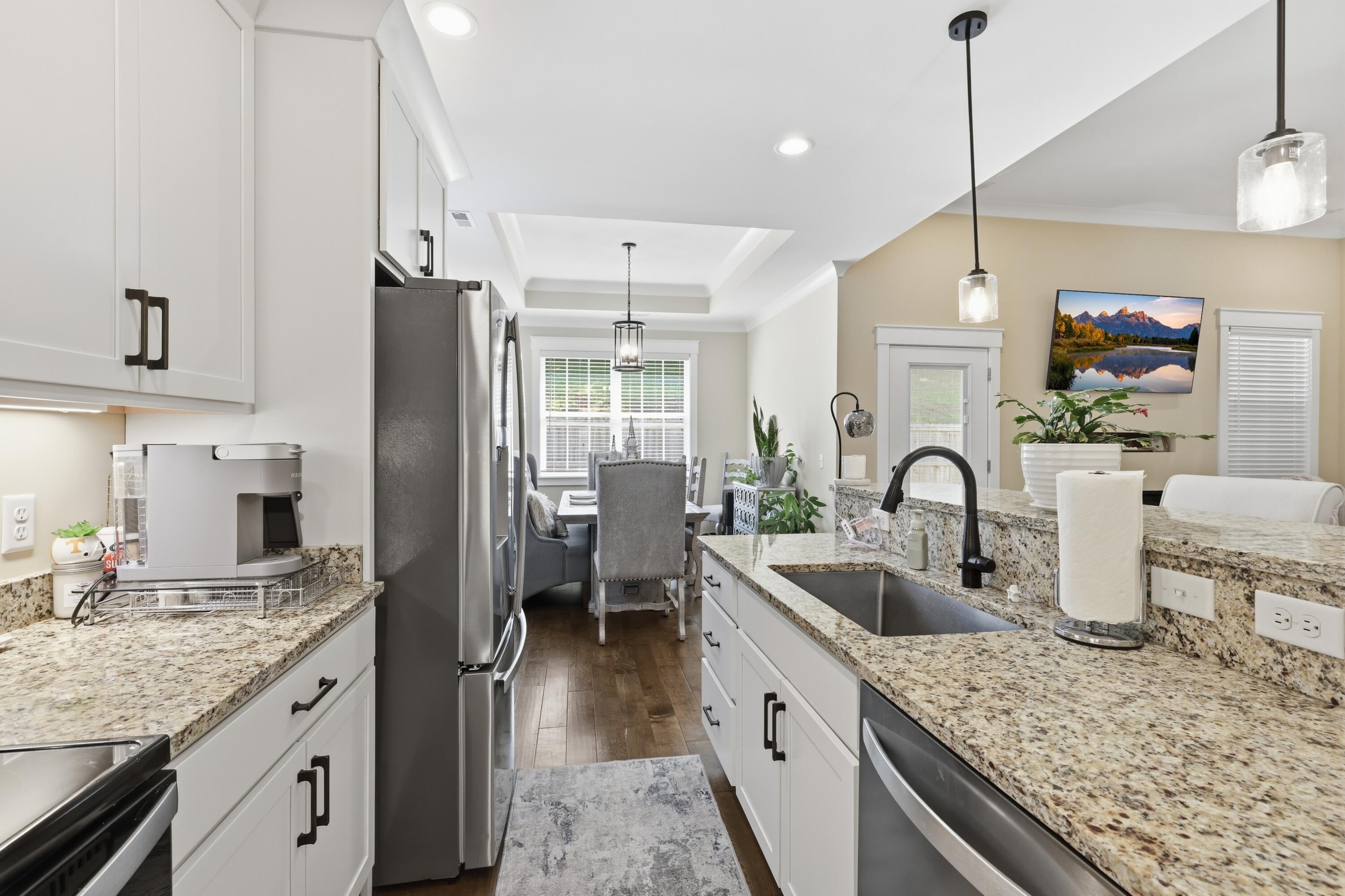 6871 Carnell Way Chattanooga, TN 37421 - Photo 11 of 31 Kitchen