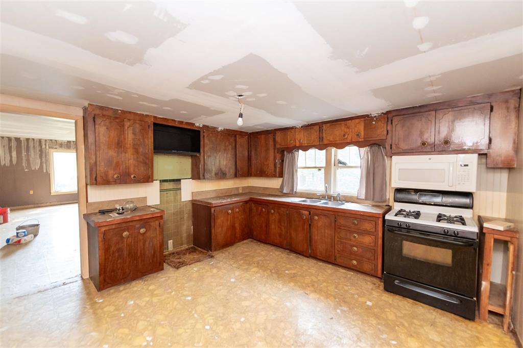 575 West River Road Glenmora, LA 71433 - Photo 16 of 46