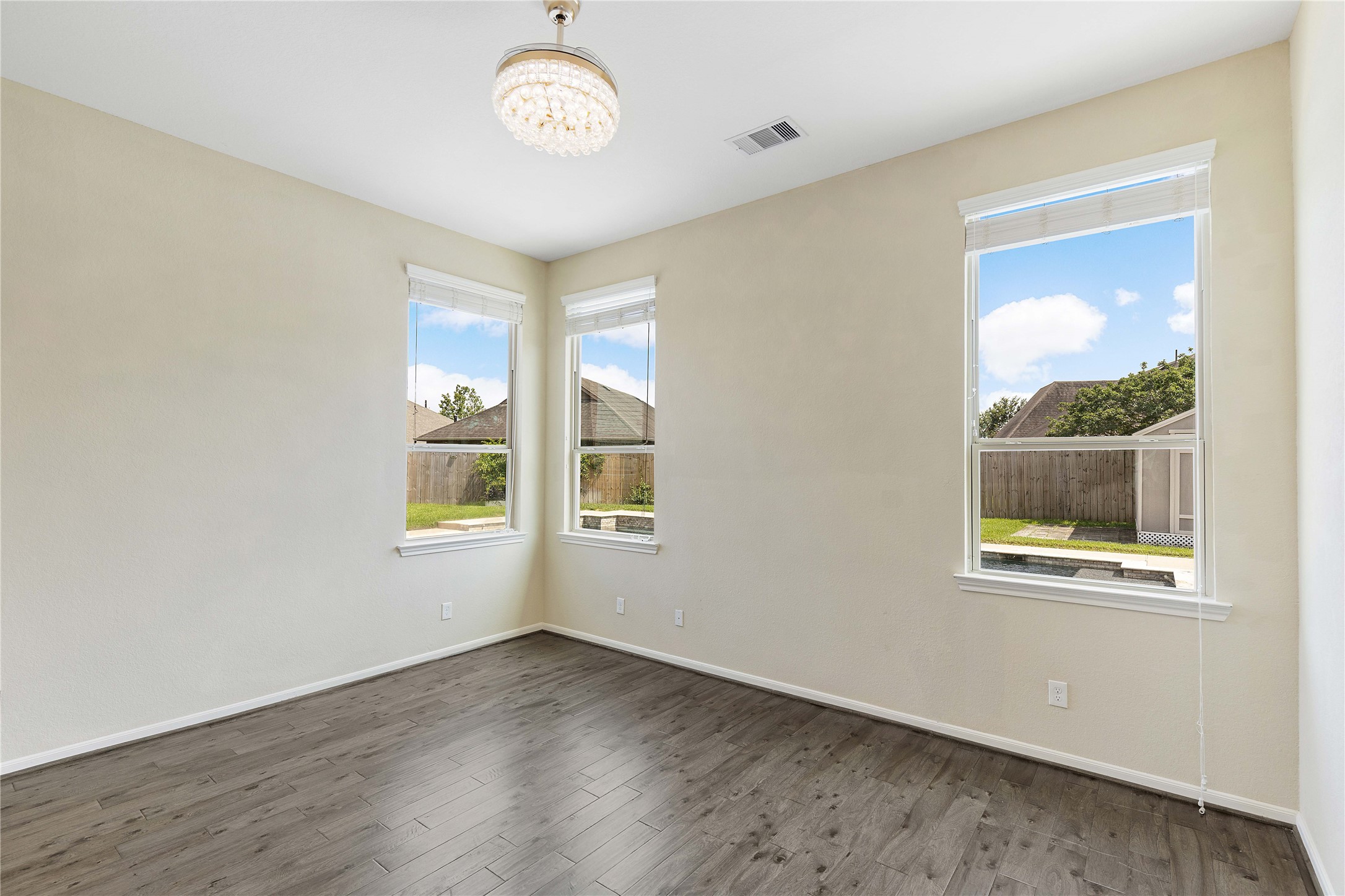 17206 Upper Ridge Lane Humble, TX 77346 - Photo 19 of 50 Primary bedroom.