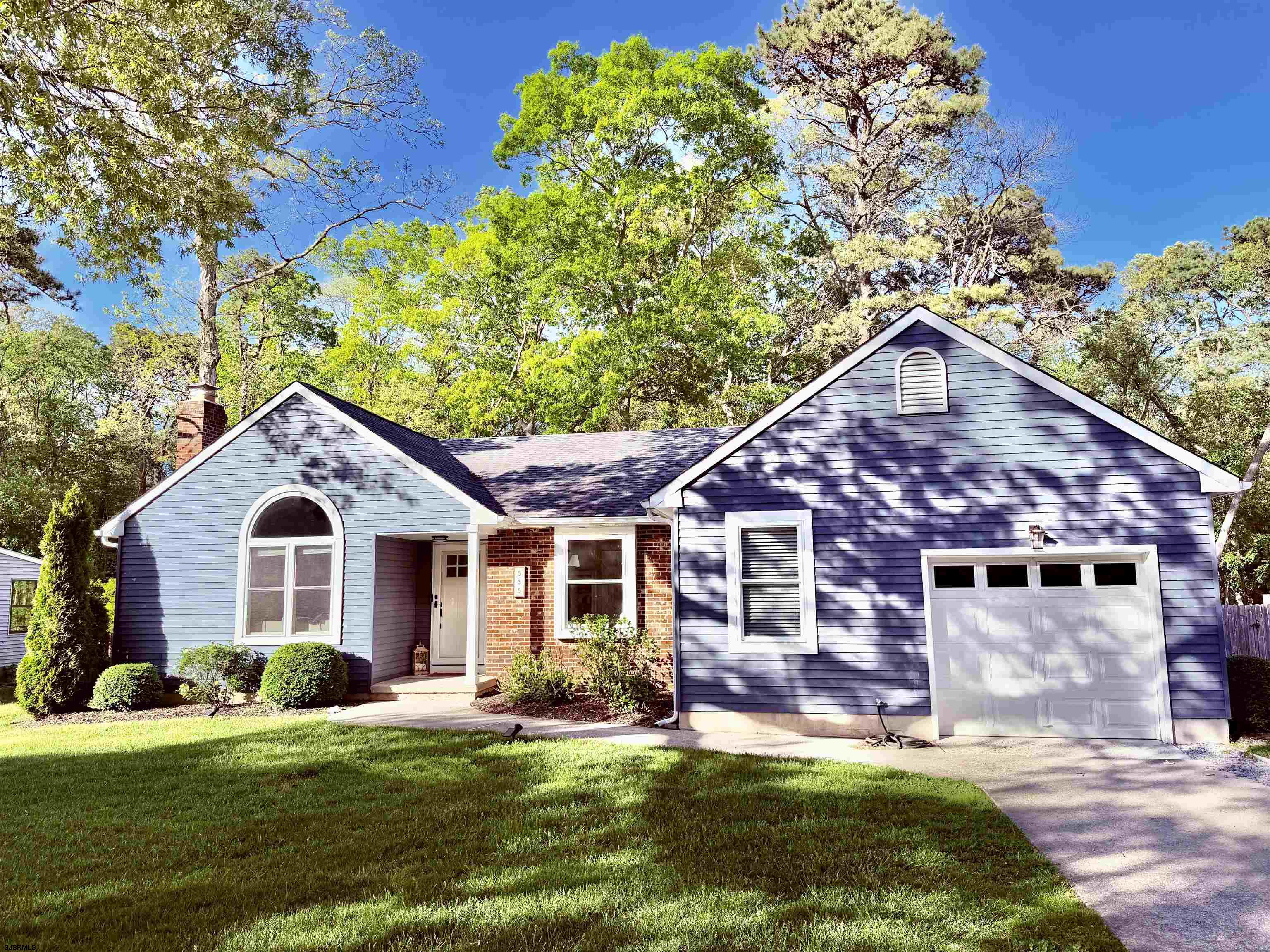 535 Holly Brook Road Galloway Township, NJ 08205 - Photo 1 of 45