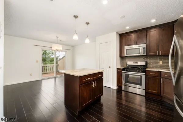$3,100 | 11 Colton Circle, West Orange, NJ 07052