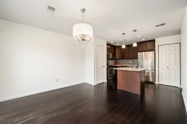 $3,100 | 11 Colton Circle, West Orange, NJ 07052