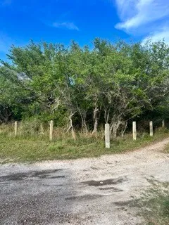 $300,000 | 130 McPherson Road, Rockport, TX 78382